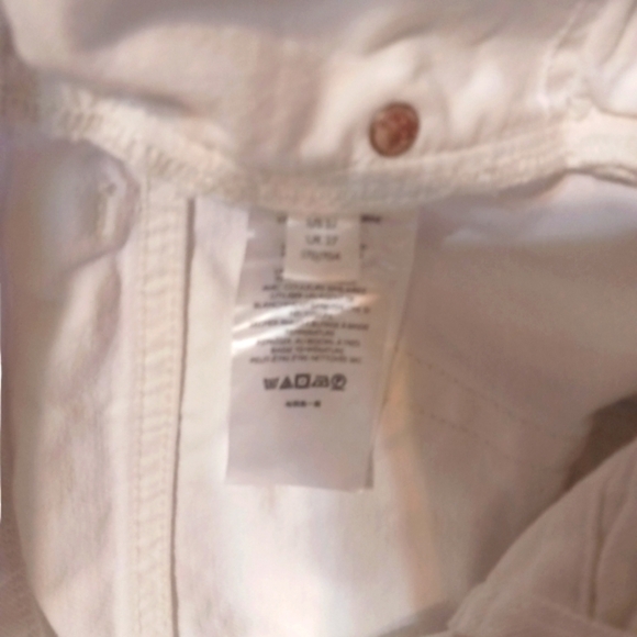 Free People White Distressed Cropped Button Fly Boyfriend Jeans - Picture 7 of 8